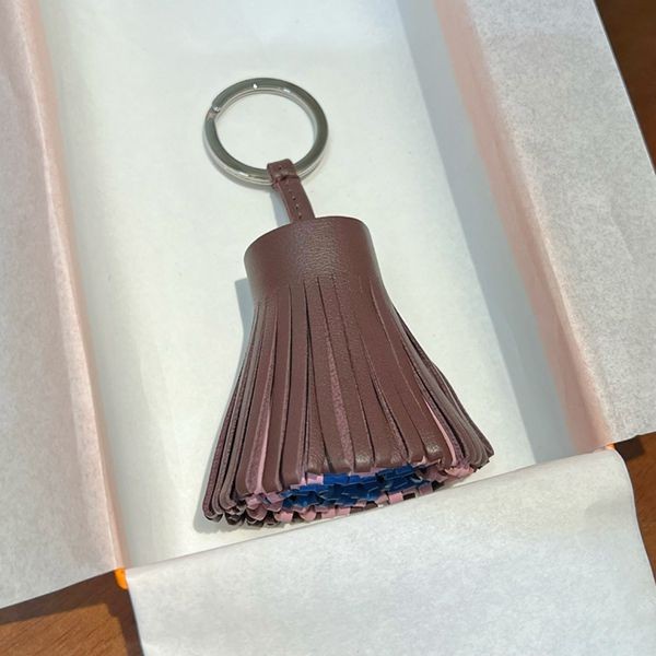 ギフトにも大人気☆【エルメス】 Carmen（カルメン）キーホルダー 偽物 H077894C